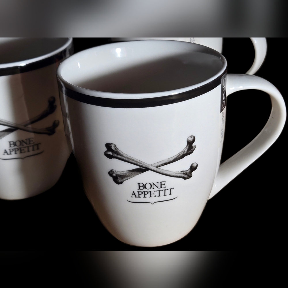 Set Of 4 Ciroa Bone Appetit White Mugs